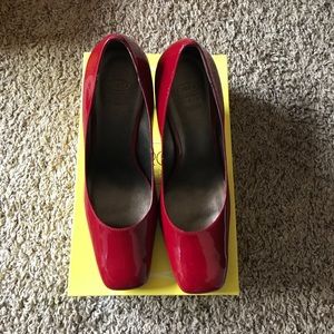 CIRCA JOAN & DAVID red patent pump