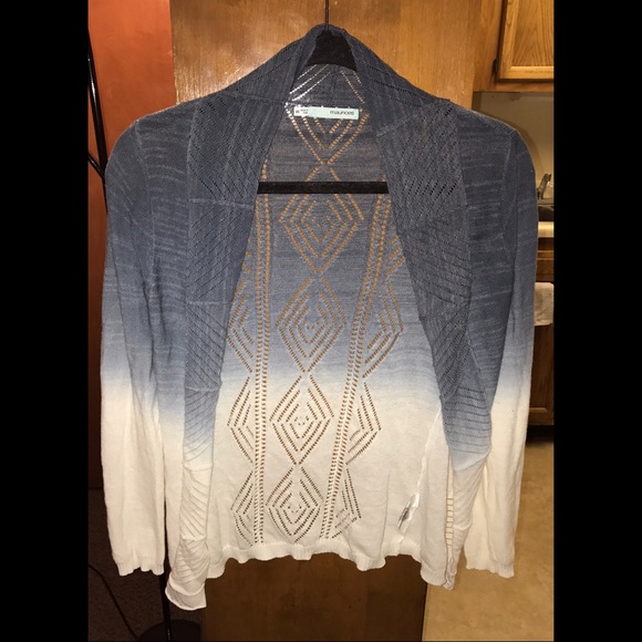 Maurices Sweaters - Blue and White Ombre Cardigan! ❄️
