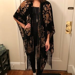 Stunning velvet kimono from Free People