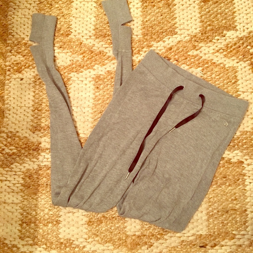 Lululemon sweat/leggings!