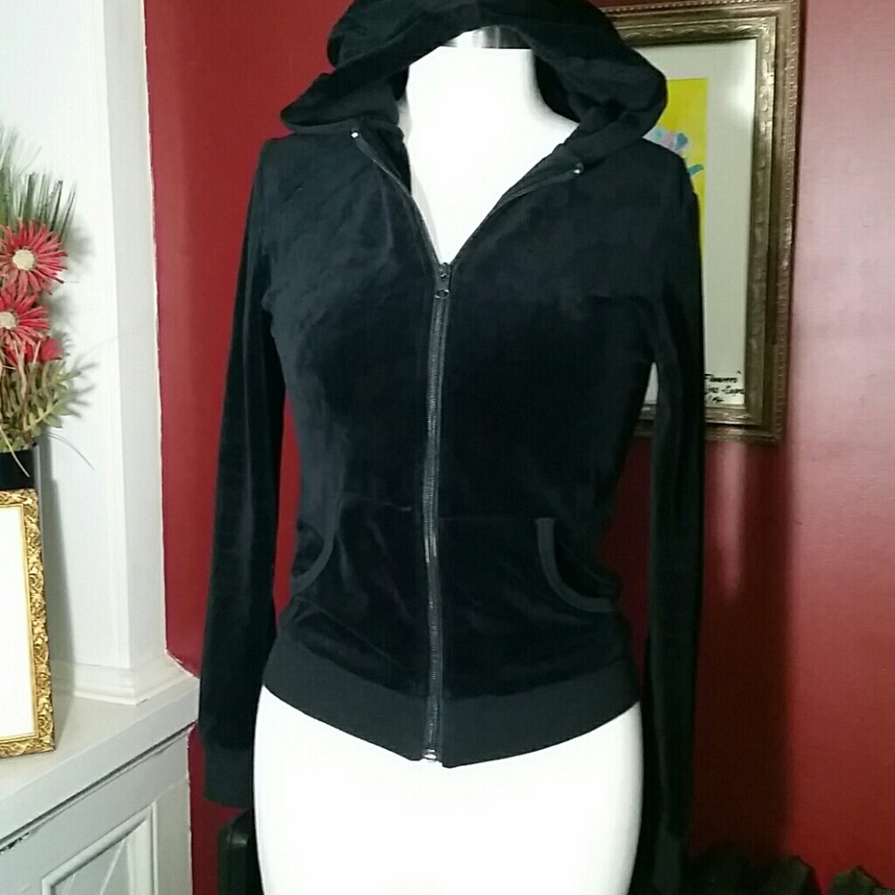 Sarah Johnson hooded jacket