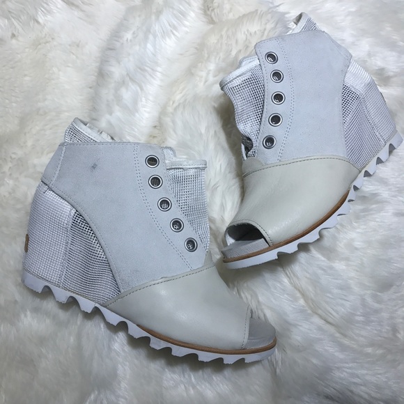 Sorel Joanie Mesh Wedge Bootie White - Picture 5 of 8