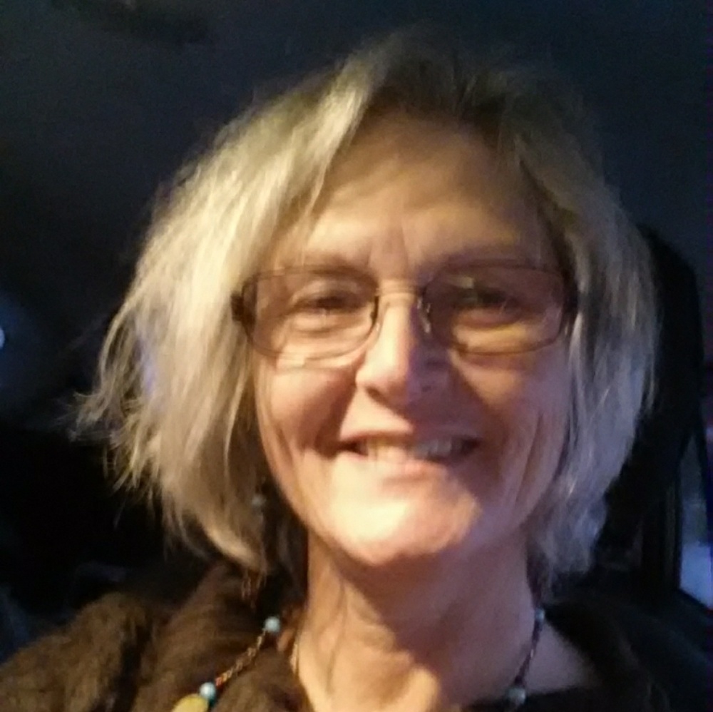 Meet your Posher, Debra