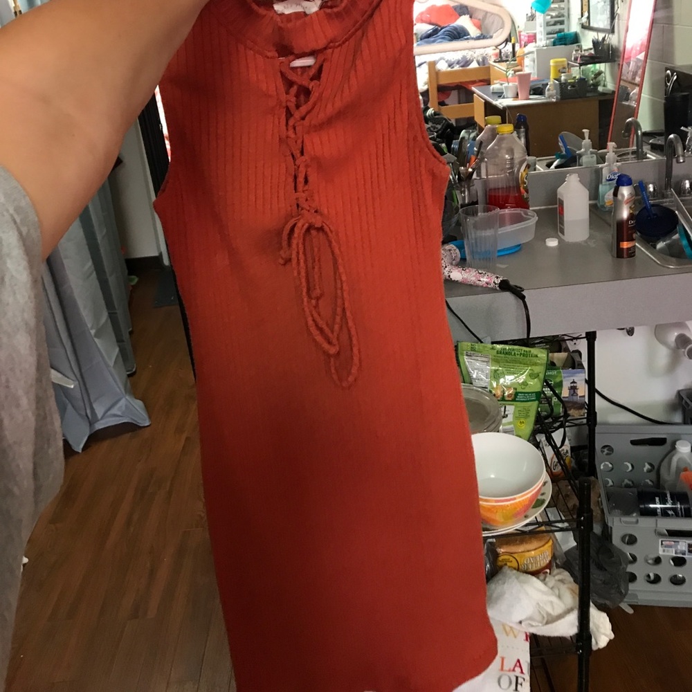 Dress - Picture 2 of 3