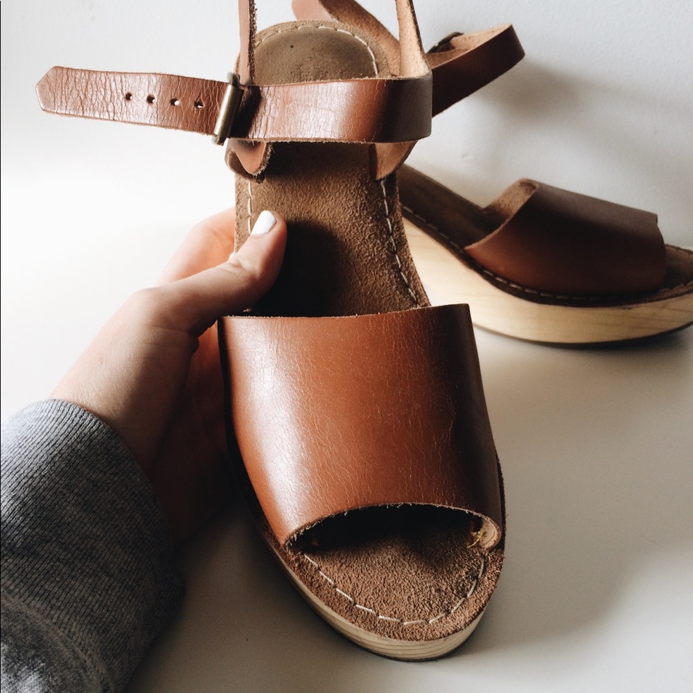 Urban Outfitters cognac leather heels