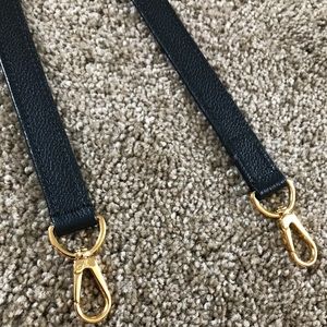 Louis Vuitton black leather shoulder strap