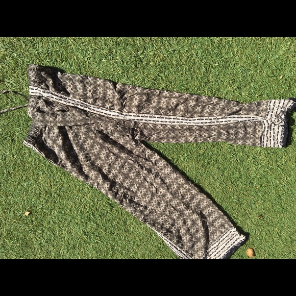 Patterned drawstring pants - Picture 3 of 3