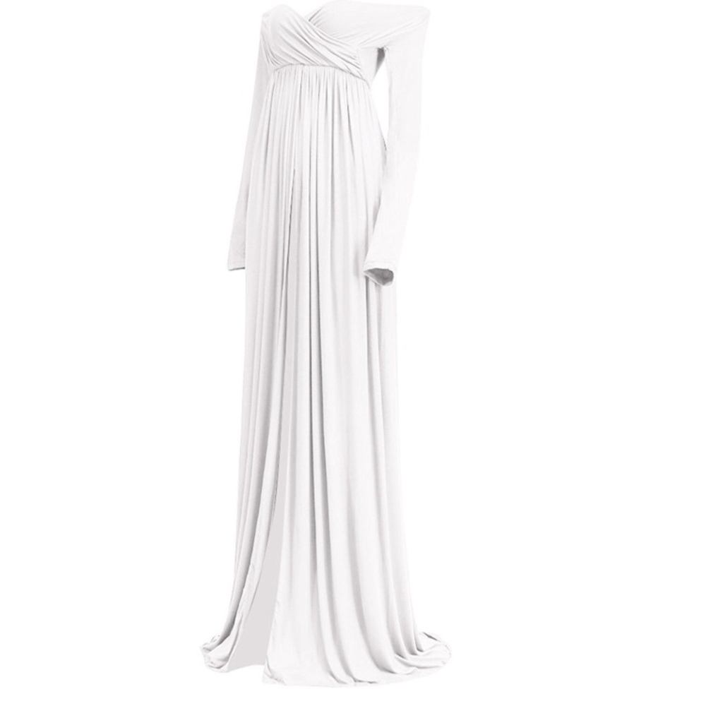 Maternity dress with open slit for belly pic