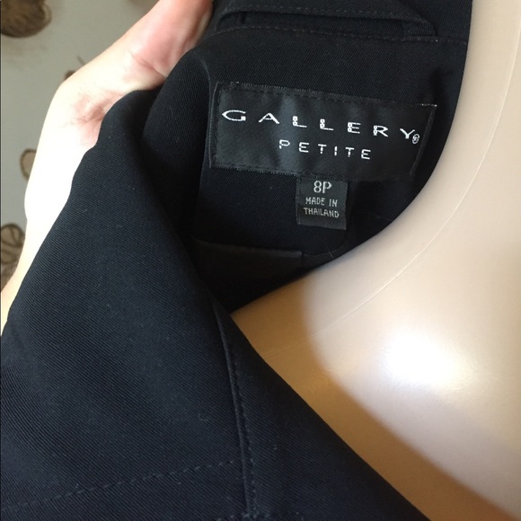 Black trench coat - Picture 8 of 8