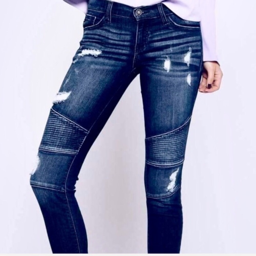 KanCan distressed moto Jeans