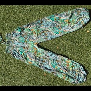 Patterned harem pants