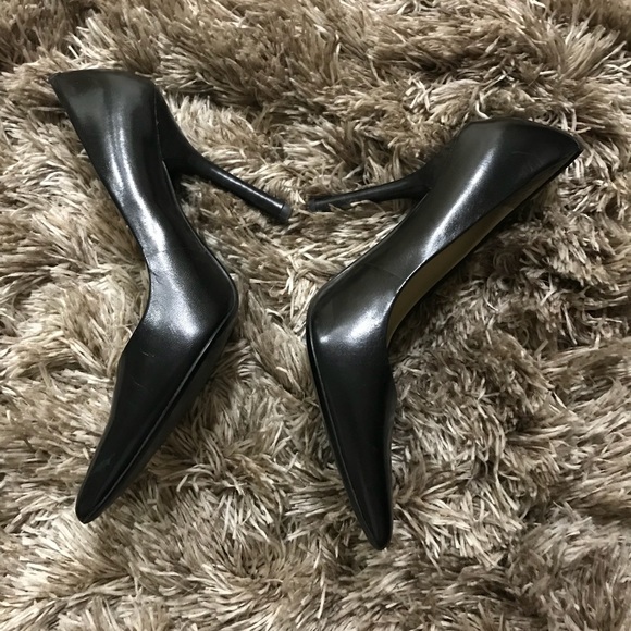 Guess black stiletto pumps - Picture 3 of 7