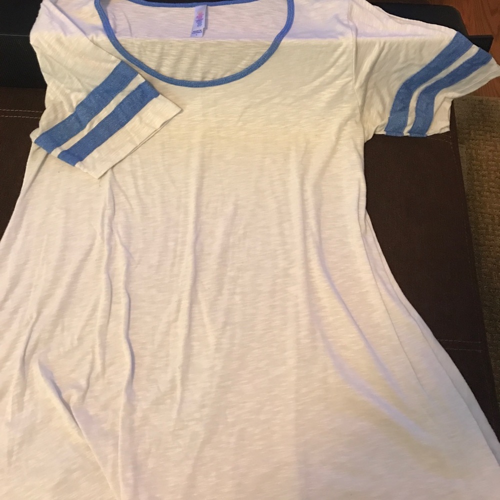Lularoe Perfect T