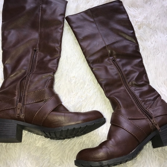 Dark Brown Zip Up Leather Boots with Buckles - Picture 4 of 6