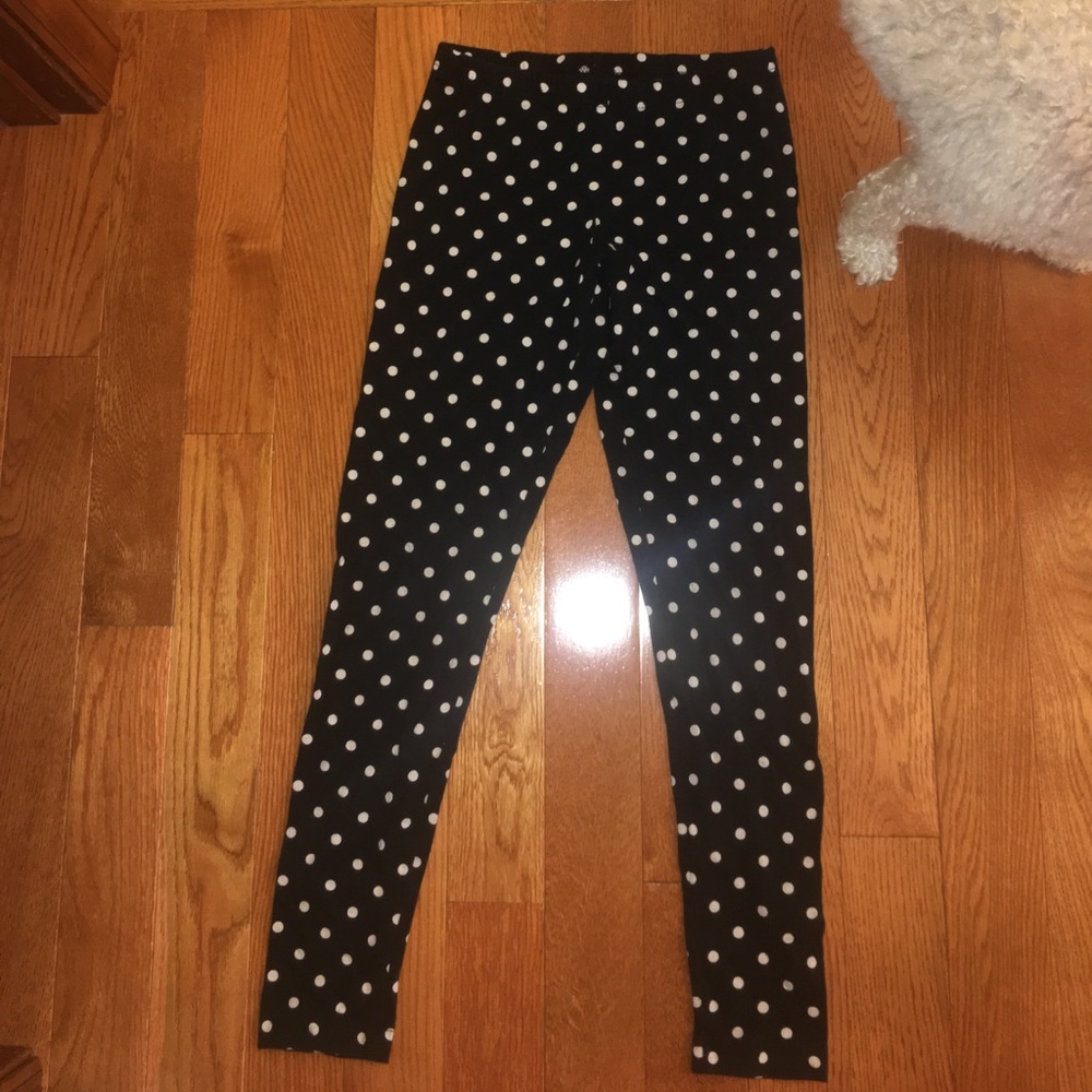 Polka dot leggings