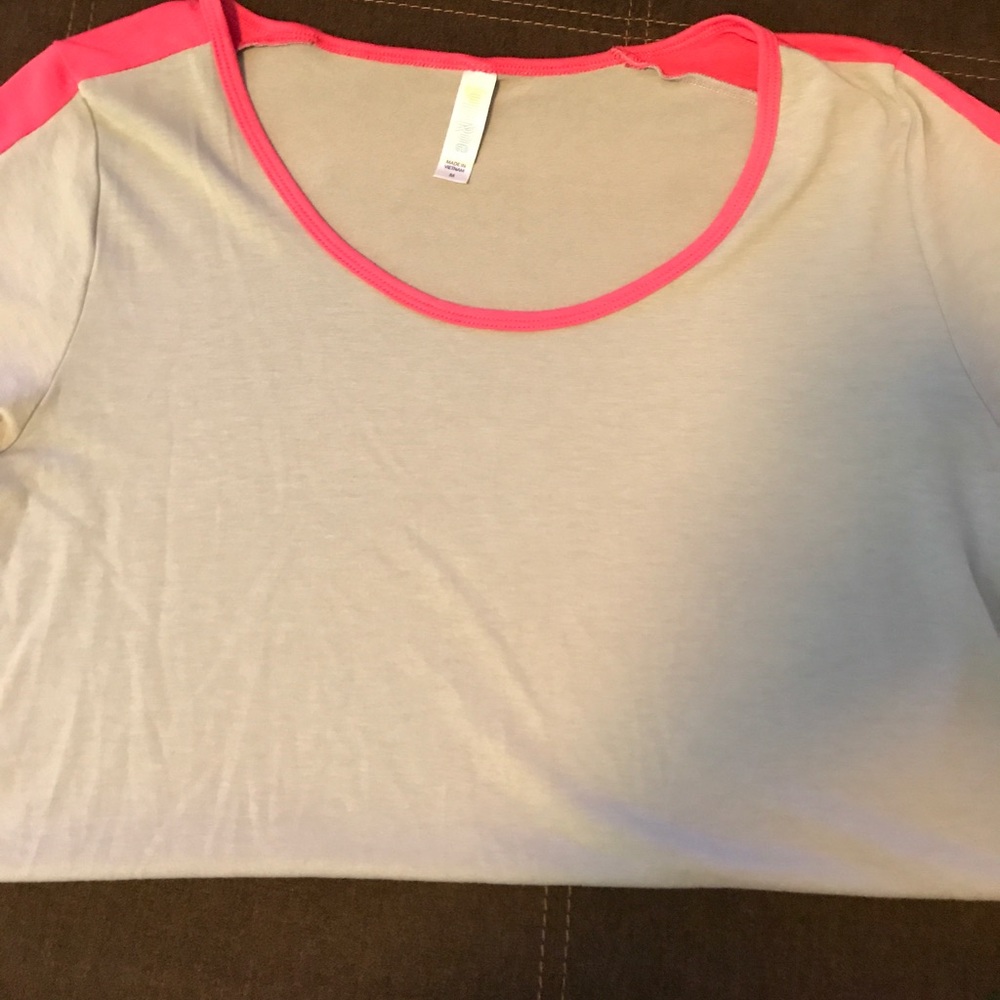 Lularoe Perfect T