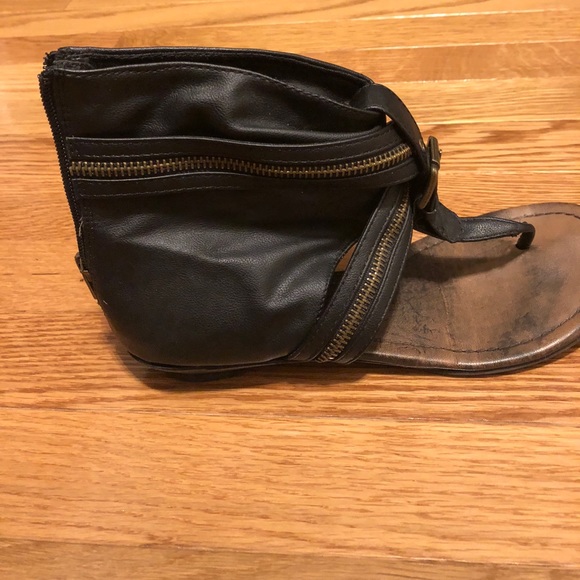 Trendy gladiator sandals - Picture 2 of 7