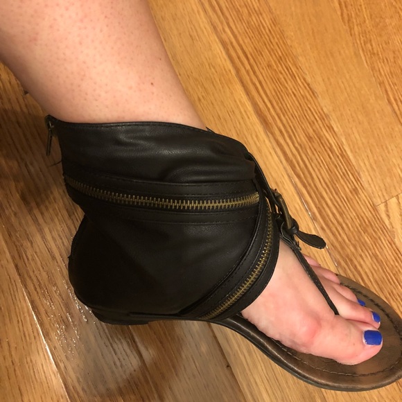Trendy gladiator sandals - Picture 5 of 7