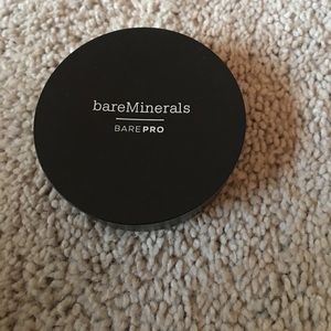 BareMinerals BARE pro powder foundation