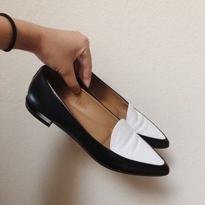 Everlane The Modern Point (B/W)