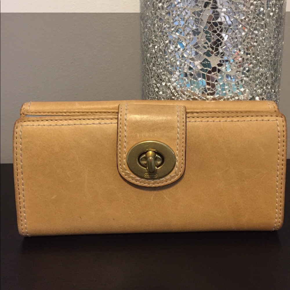Coach tan leather wallet