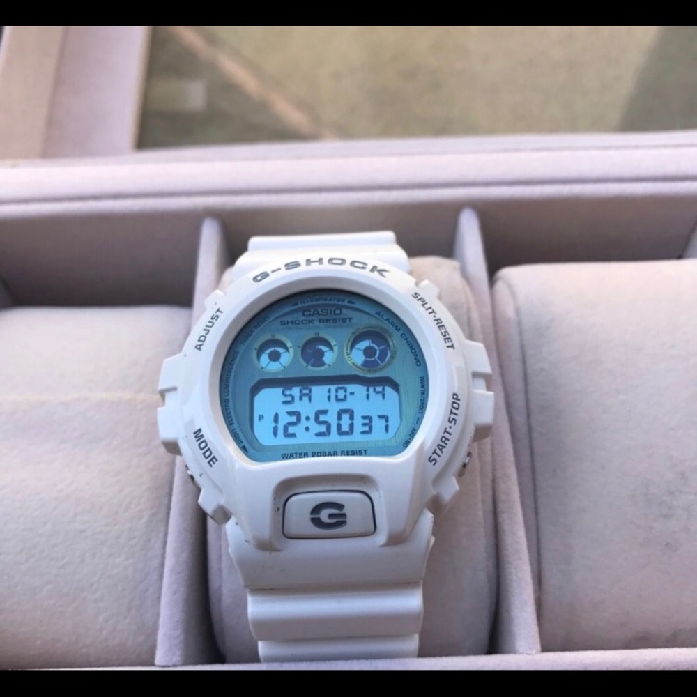 G-Shock White