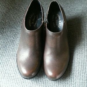 Really cute Kork Ease Brown Leather Booties