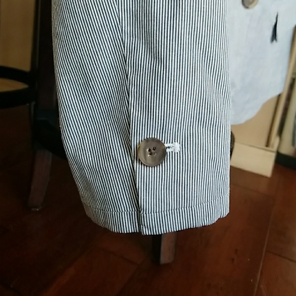 GAP Pinstripe Blazer - Picture 2 of 4
