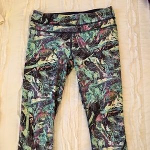 Lululemon Run Inspire Crop