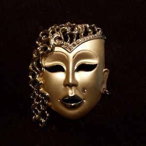 Pretty lady & hair brooch