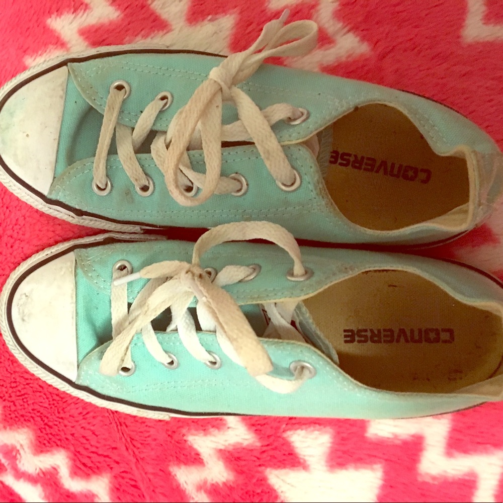 Teal converse