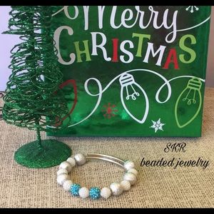 Gorgeous Christmas Memory Wire Bracelet