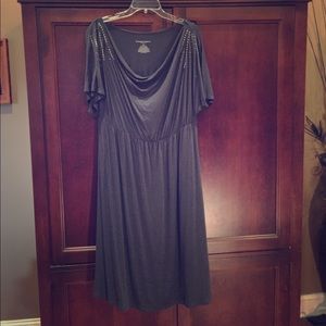Grey maternity dress