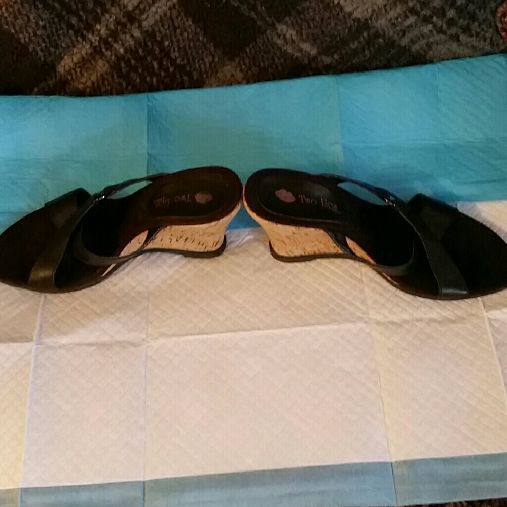 Two Lips shoes - Picture 5 of 5