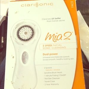 Clarisonic® Mia 2 in White