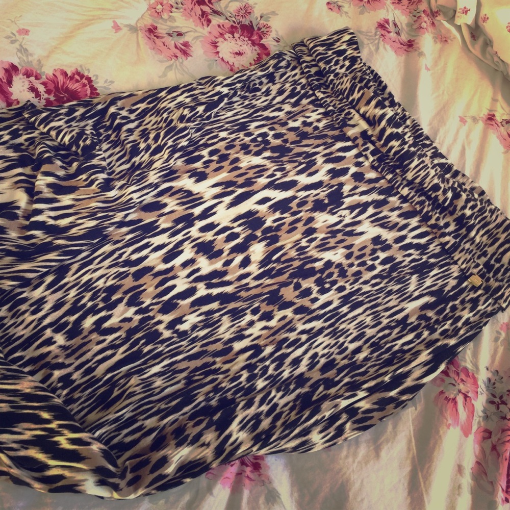 ✨LEOPARD PRINT CALVIN KLIEN MAXI SKIRT