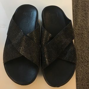 Fit Fop Black Rhinestone Sandal