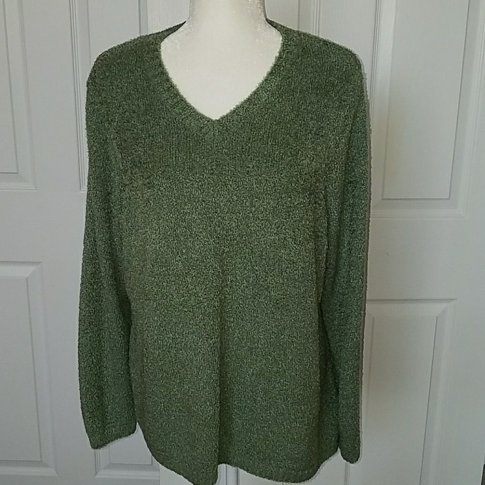Drift & Barrow warm long sleeved  green sweater