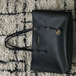 Michael Kors tote