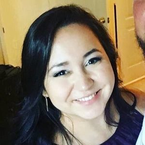 Meet your Posher, Caitlin