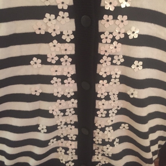 NWOTs Talbots flower cardigan - Picture 4 of 5