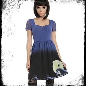 Discontinued🎄Nightmare Before XMas Lace Dress🎄