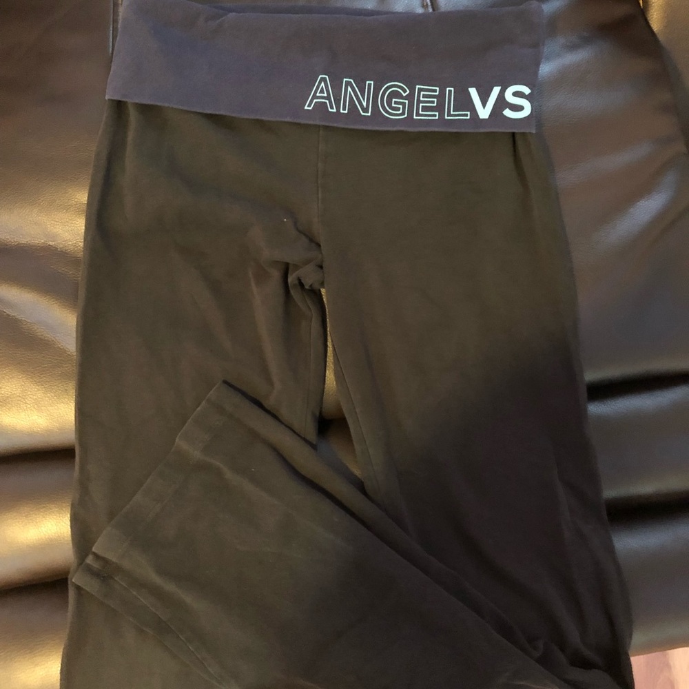 Victoria Secret yogas