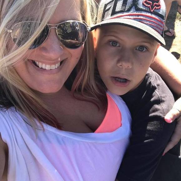 Meet your Posher, Kim - Picture 1 of 1