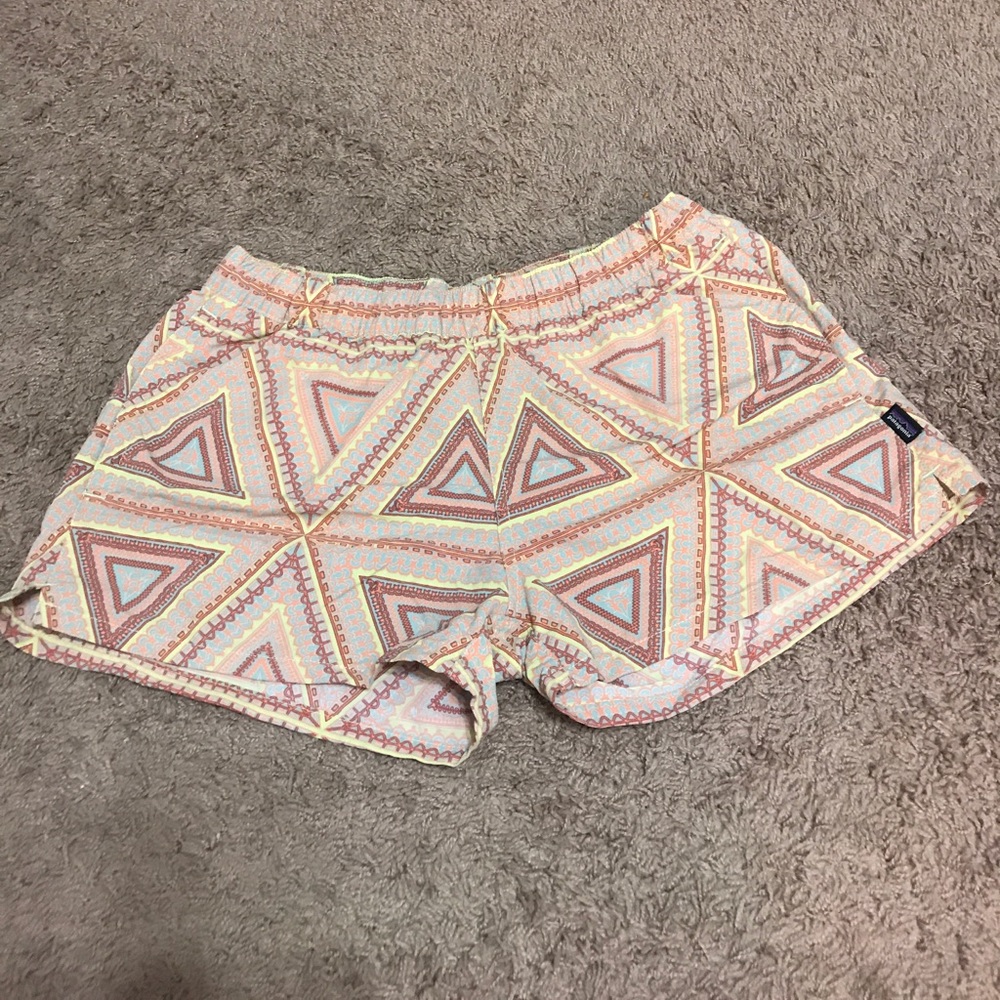 🎉FINAL SALE 🎉 Patagonia Barely Baggies 2 1/2”