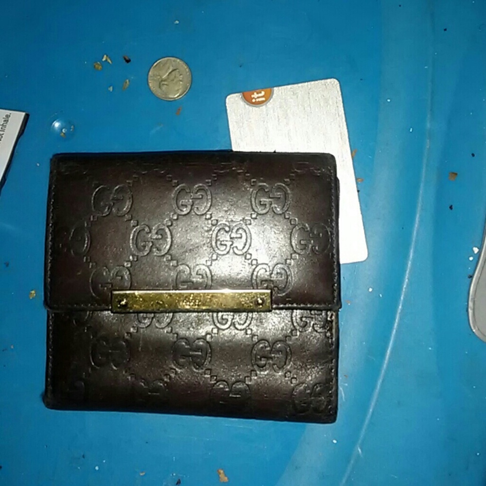 Gucci wallet