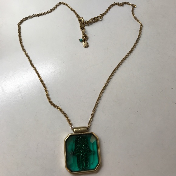 Lucky brand hamsa necklace - Picture 2 of 7