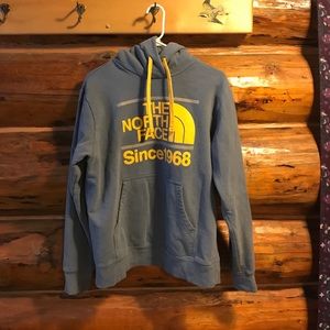 NWOT North Face Sweatshirt