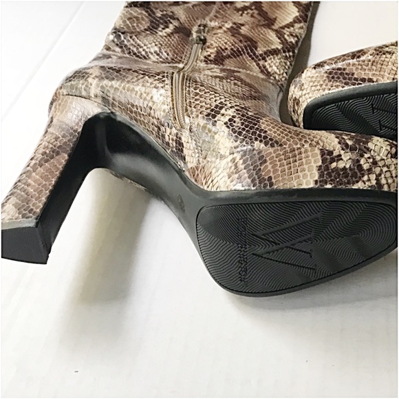 ❤️SALE❤️Hot Momma Snakeskin Tall Boots sold - Picture 5 of 8