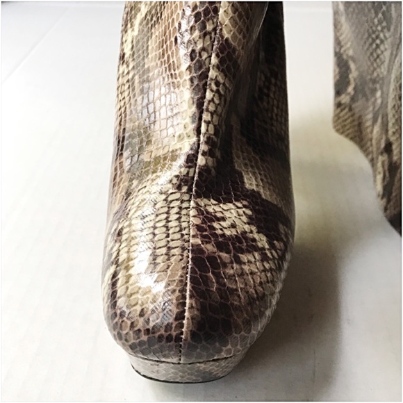 ❤️SALE❤️Hot Momma Snakeskin Tall Boots sold - Picture 6 of 8